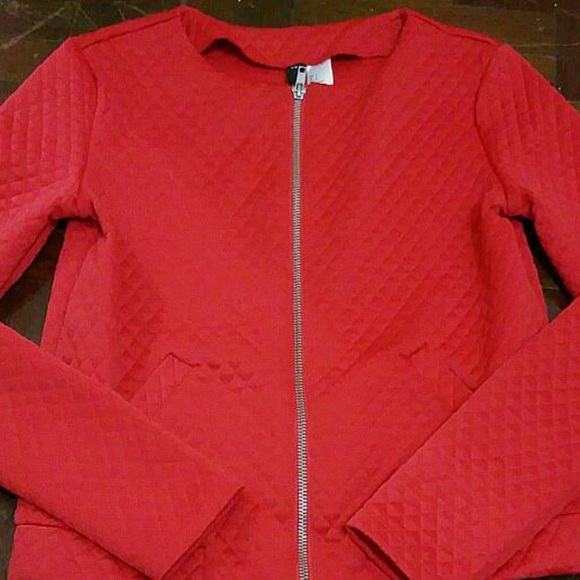 Red jacket - Picture 2 of 2